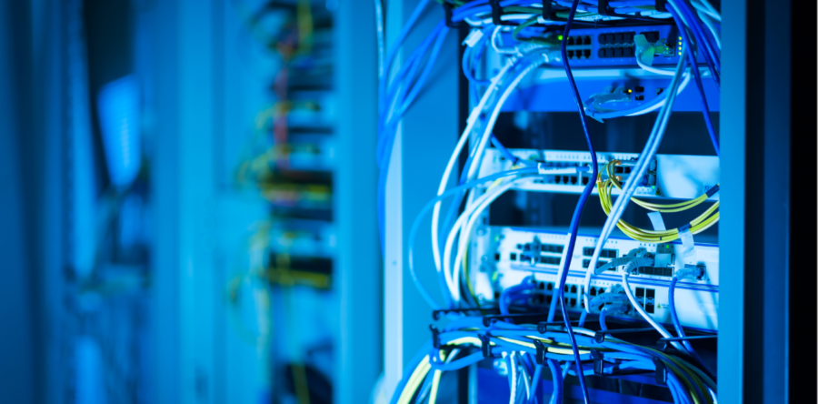 správa firemních serverů a sítí